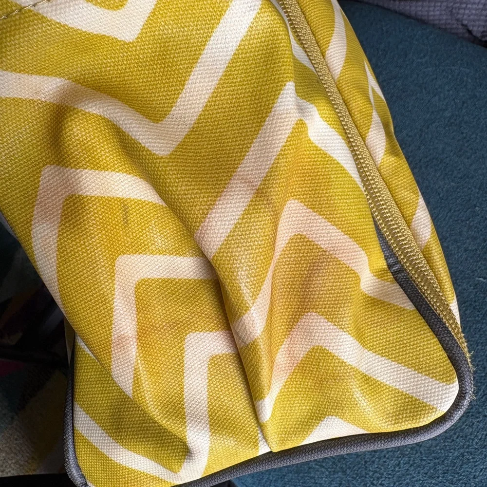 Petunia Pickle Bottom‎ Yellow and Gray Chevron Baby Bag